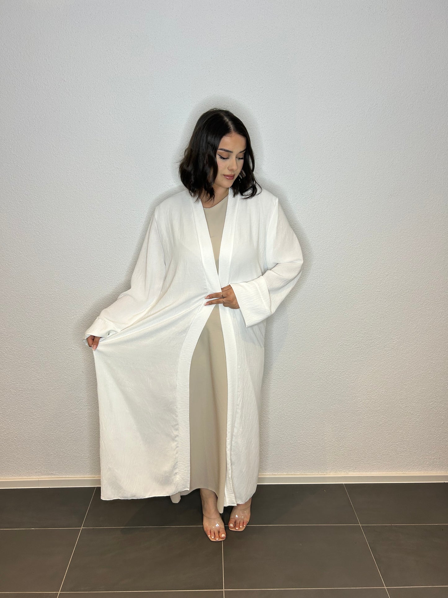 Basic abaya