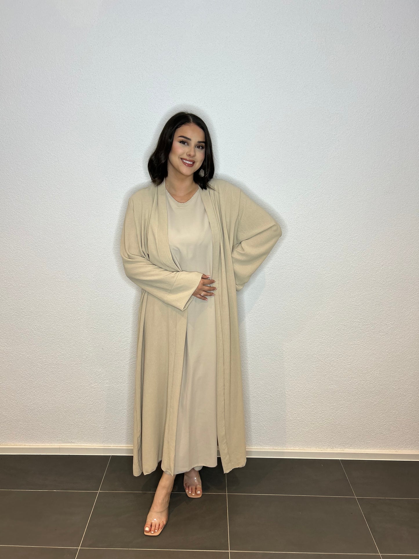 Basic abaya